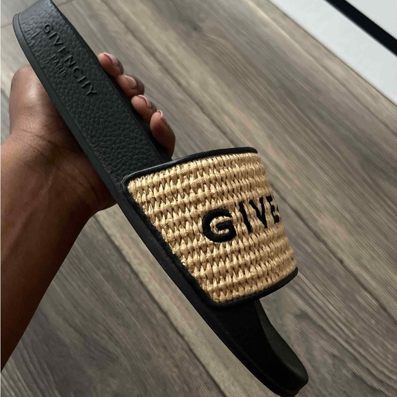 Givenchy slides - Picture 9 of 9